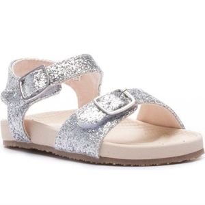 NWT Dr. Scholl's silver glitter sandals